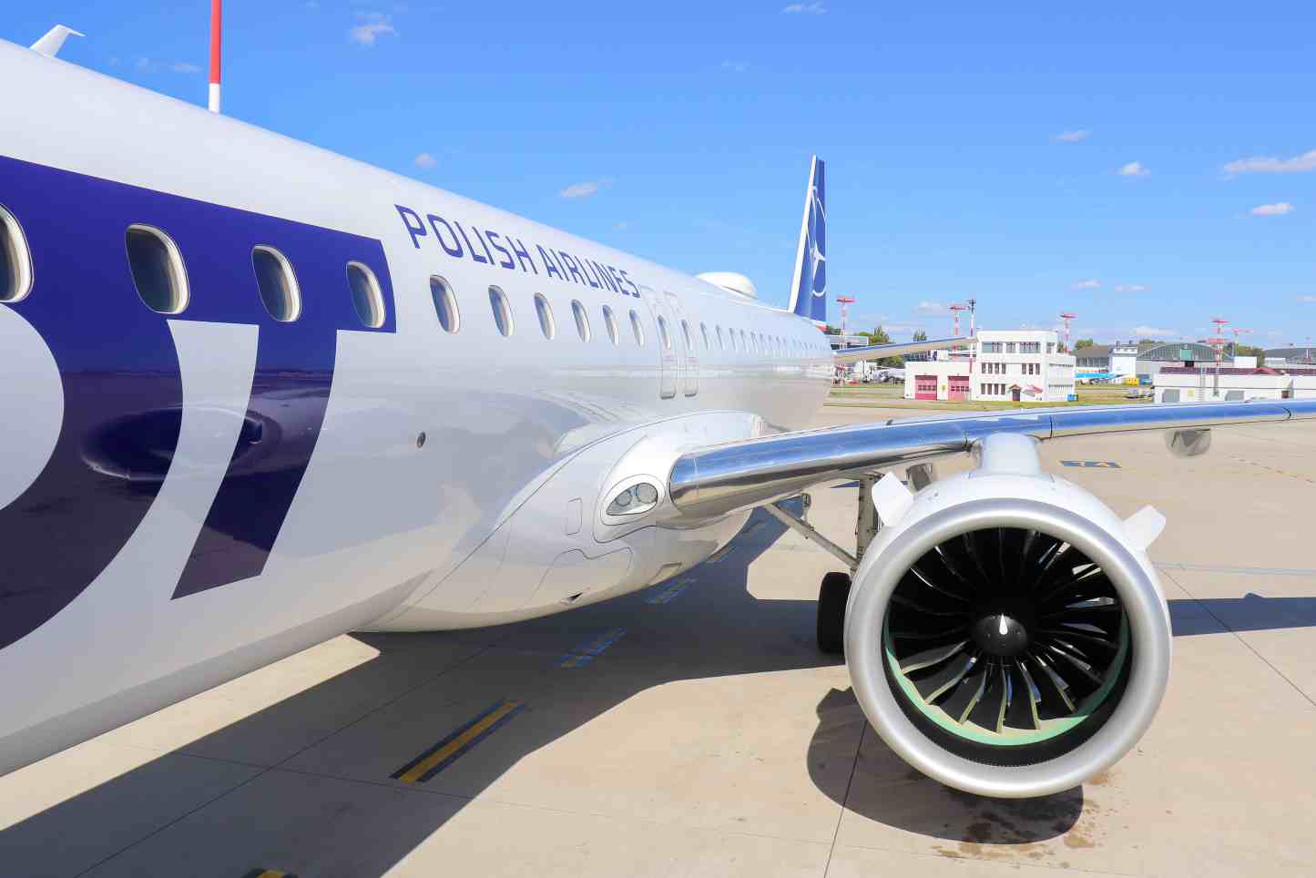 LOT Gets 5.7 Million Zlotys To Keep Warsaw Ostrava Flights